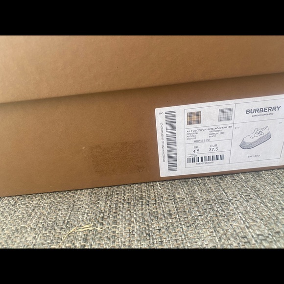 NWT AUTHENTIC Burberry Black Claredale Open-toe Jute Sandals - Picture 10 of 13